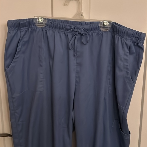 White Cross Touch, scrub pants, size XXL - Picture 2 of 5